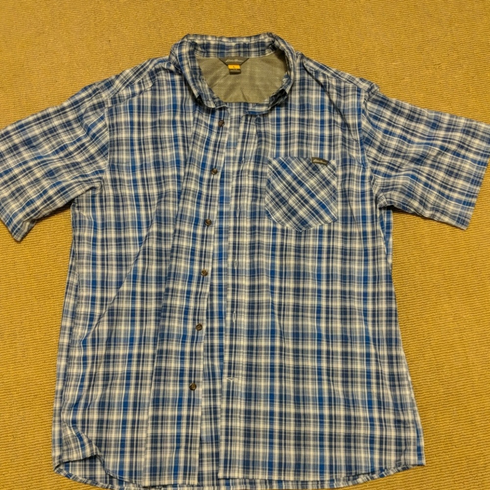 Eddie Bauer short sleeve shirt L